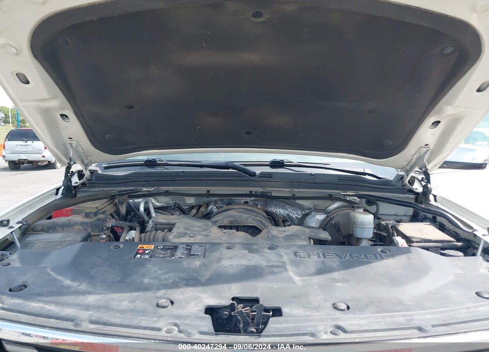 2015 CHEVROLET SUBURBAN 1500 LTZ VIN: 1GNSKKKC6FR624788