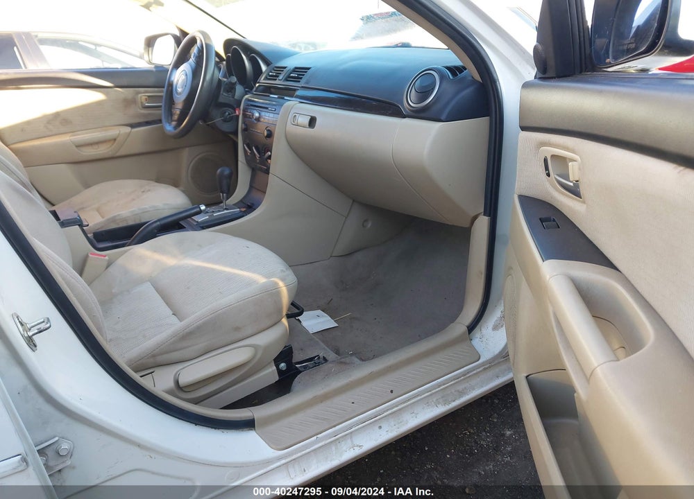2008 MAZDA 3 I VIN: JM1BK32G581853479