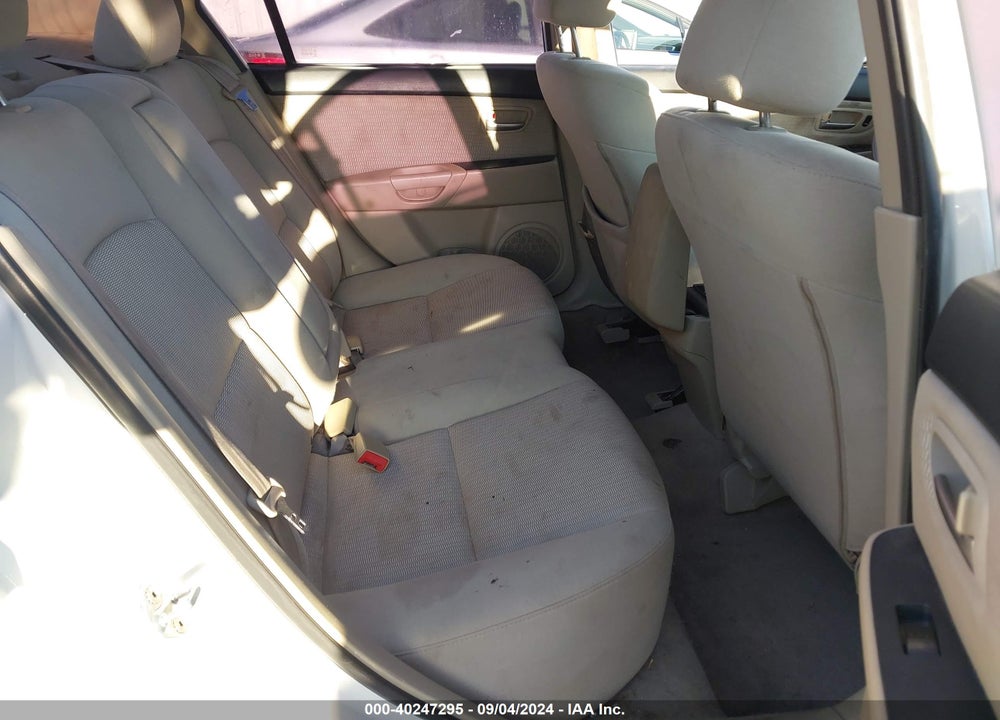 2008 MAZDA 3 I VIN: JM1BK32G581853479