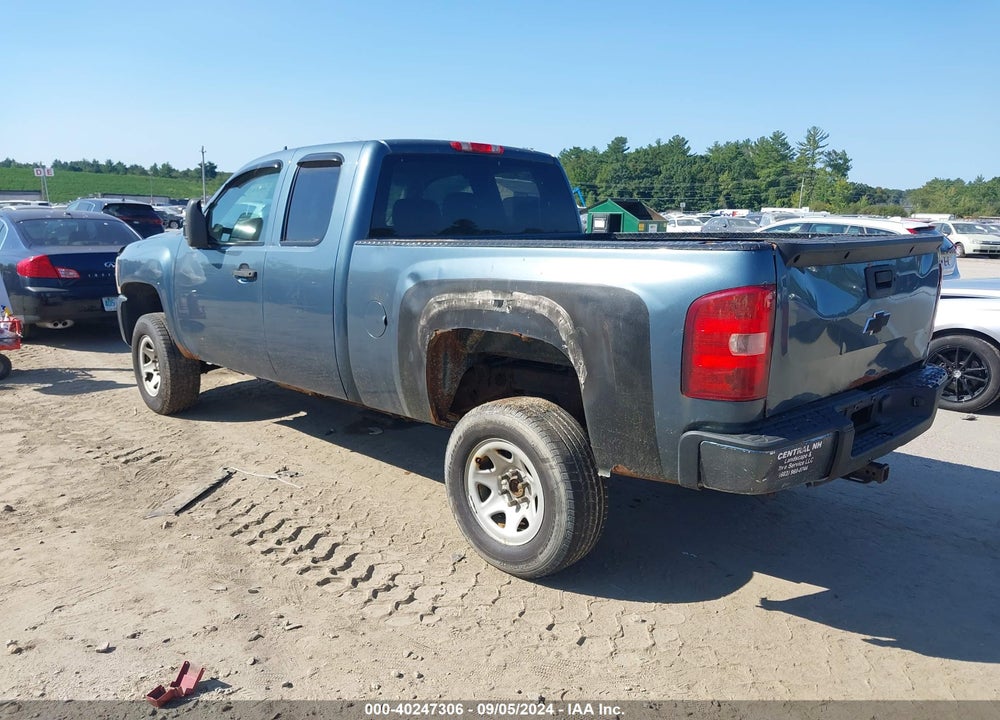 2011 CHEVROLET SILVERADO 1500 VIN: 1GCRKREA7BZ296348