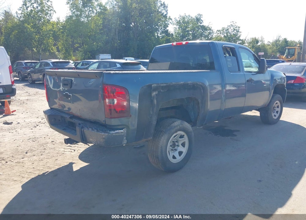 2011 CHEVROLET SILVERADO 1500 VIN: 1GCRKREA7BZ296348