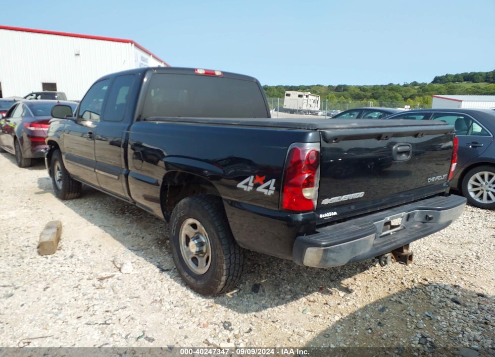 2004 CHEVROLET SILVERADO 1500 LS VIN: 1GCEK19T34E305312