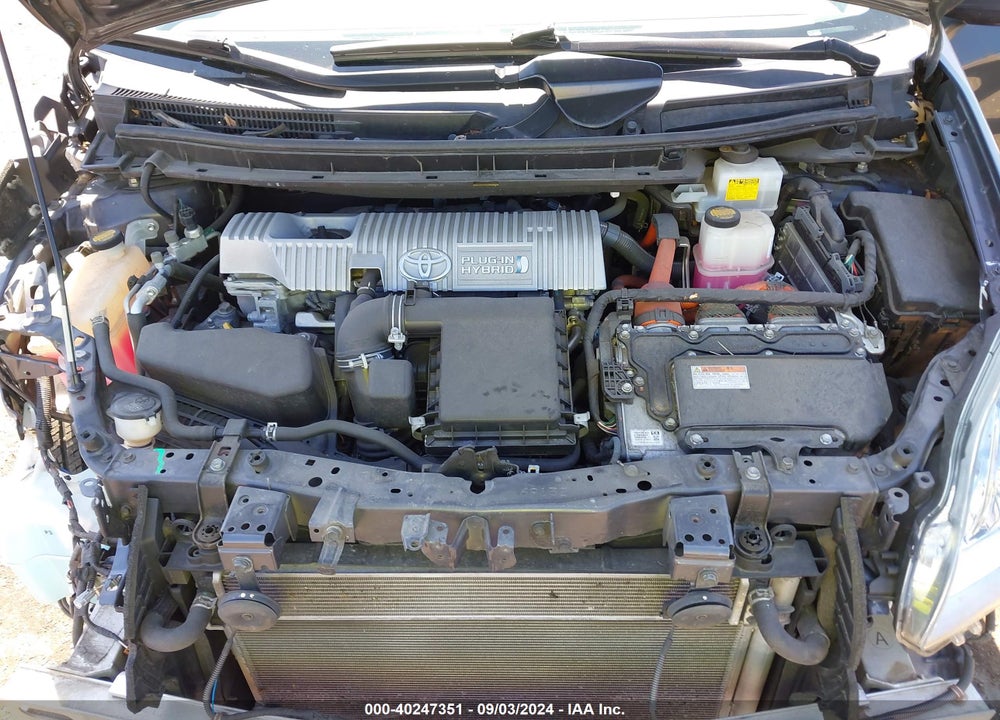 2014 TOYOTA PRIUS PLUG-IN VIN: JTDKN3DP5E3057061