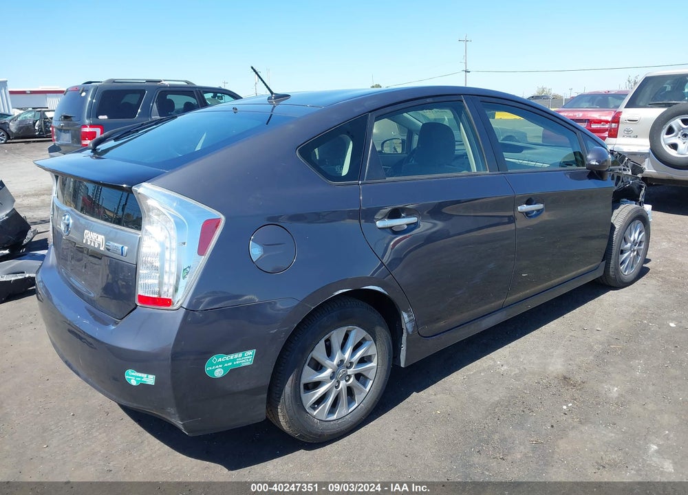 2014 TOYOTA PRIUS PLUG-IN VIN: JTDKN3DP5E3057061
