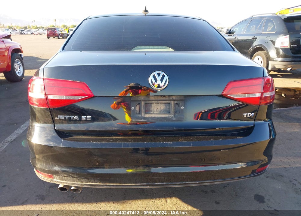 2015 VOLKSWAGEN JETTA 2.0L TDI S/2.0L TDI SE/2.0L TDI SEL VIN: 3VW3A7AJ3FM302184