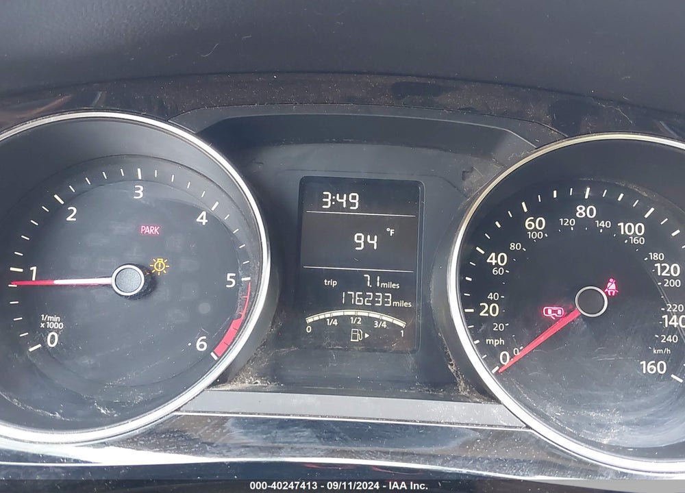 2015 VOLKSWAGEN JETTA 2.0L TDI S/2.0L TDI SE/2.0L TDI SEL VIN: 3VW3A7AJ3FM302184