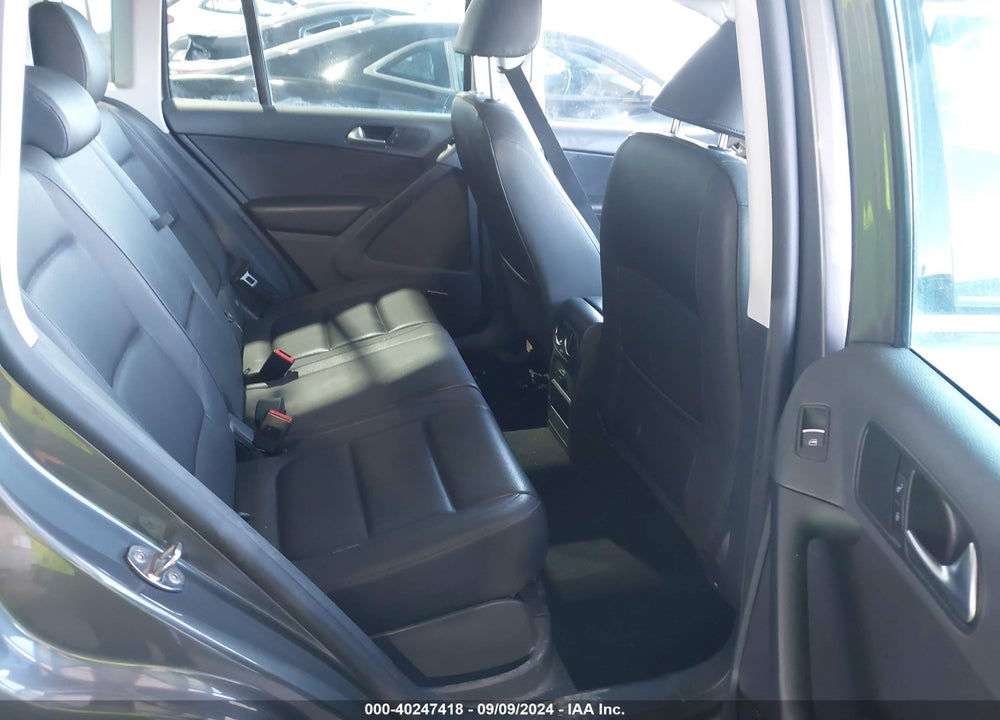 2015 VOLKSWAGEN TIGUAN SEL VIN: WVGBV7AX4FW506401