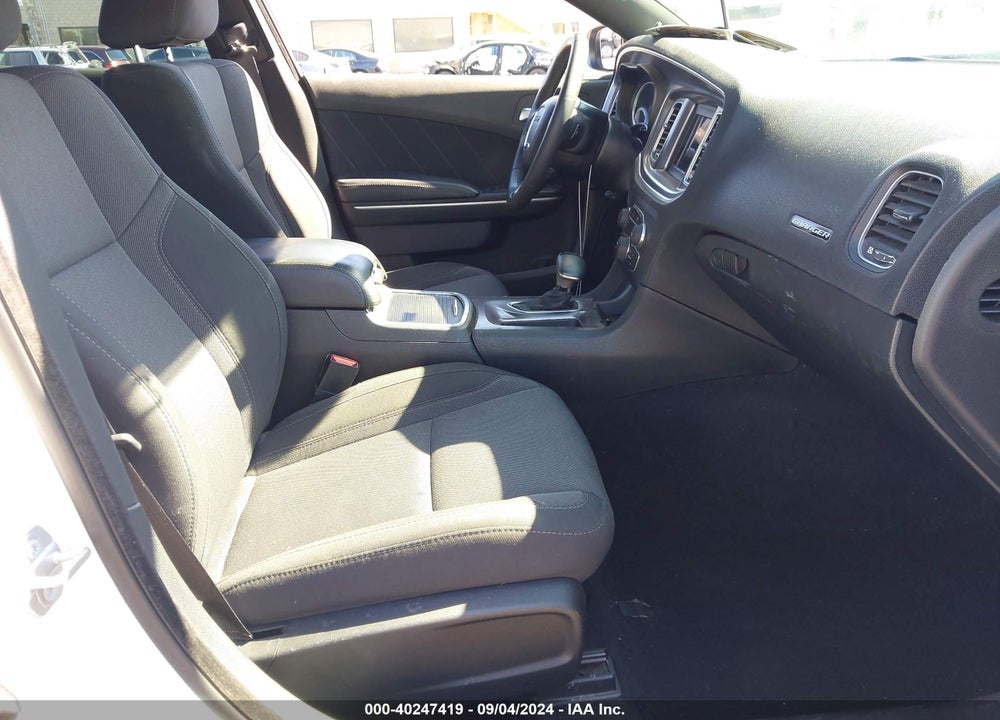 2019 DODGE CHARGER SXT RWD VIN: 2C3CDXBG1KH615700