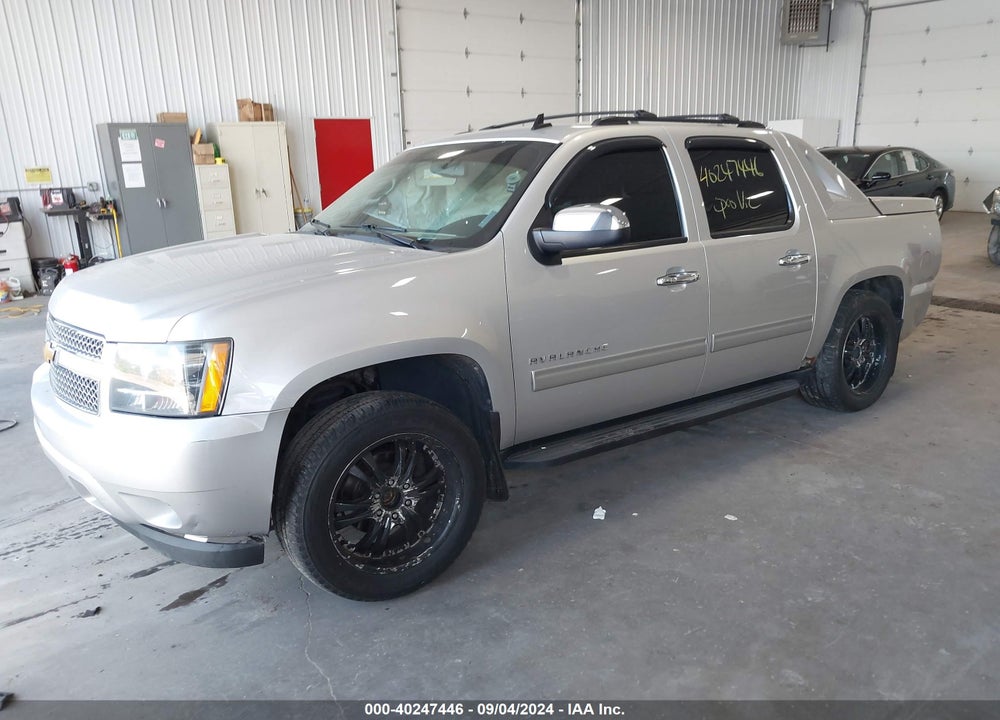 2011 CHEVROLET AVALANCHE 1500 LS VIN: 3GNTKEE31BG274871