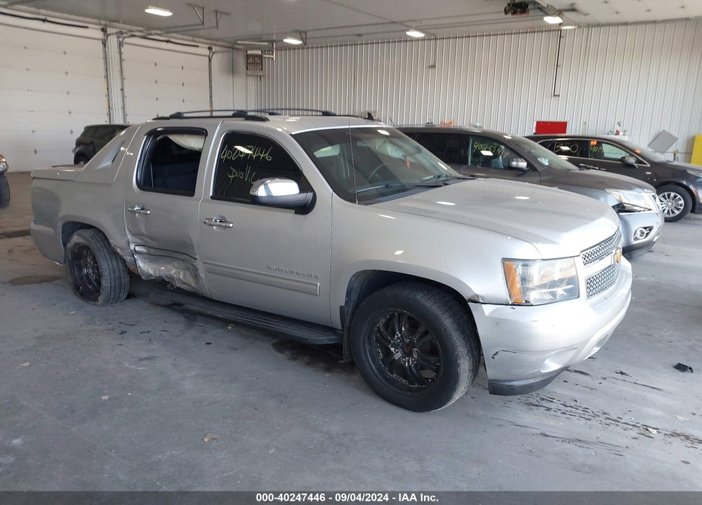2011 CHEVROLET AVALANCHE 1500 LS VIN: 3GNTKEE31BG274871