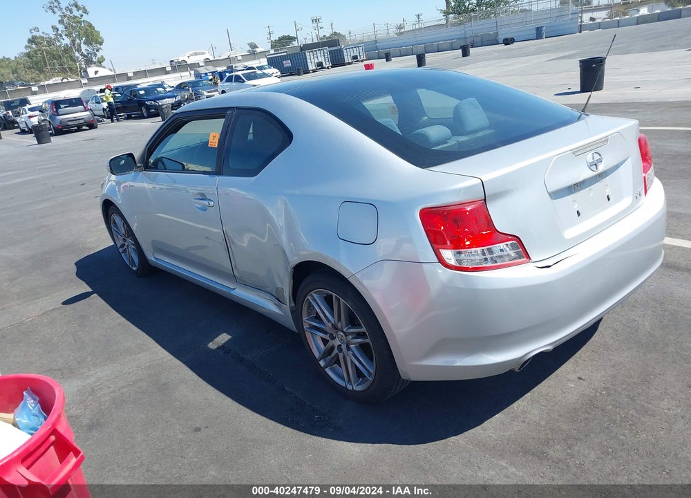 2011 SCION TC VIN: JTKJF5C78B3004218