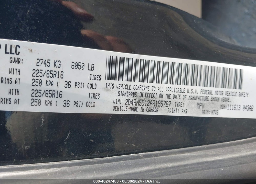 2010 DODGE GRAND CARAVAN SXT VIN: 2D4RN5D12AR196767