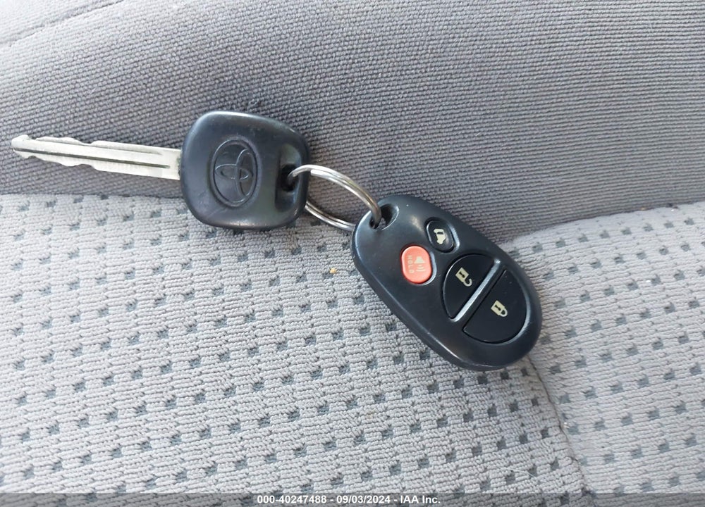 2007 TOYOTA SIENNA LE VIN: 5TDZK23CX7S058529