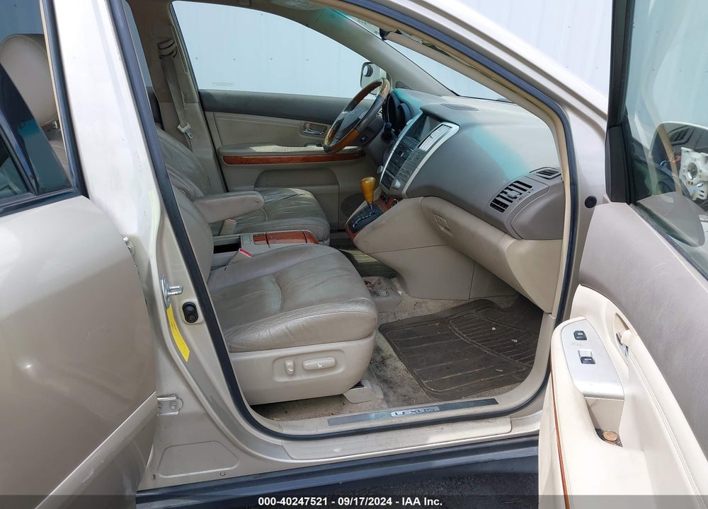 2004 LEXUS RX 330 VIN: JTJGA31U540004708