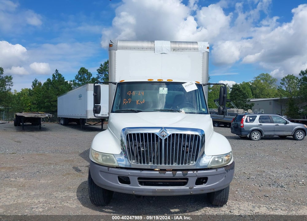 2006 INTERNATIONAL 4000 4300 VIN: 1HTMMAAL86H342443