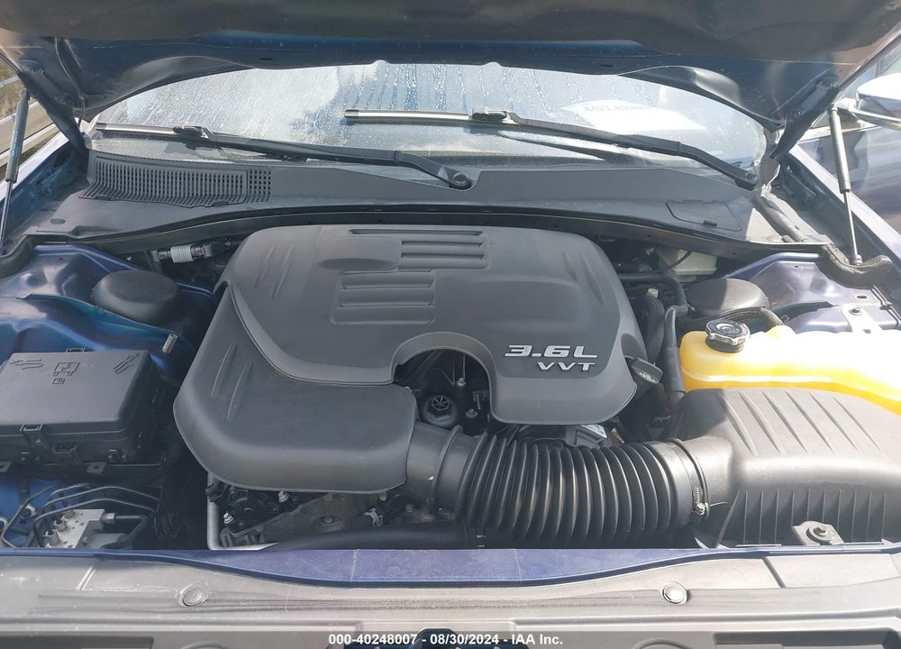 2016 CHRYSLER 300C AWD VIN: 2C3CCAKG0GH208409