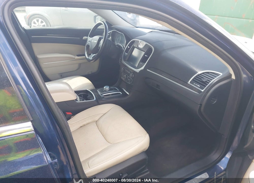2016 CHRYSLER 300C AWD VIN: 2C3CCAKG0GH208409