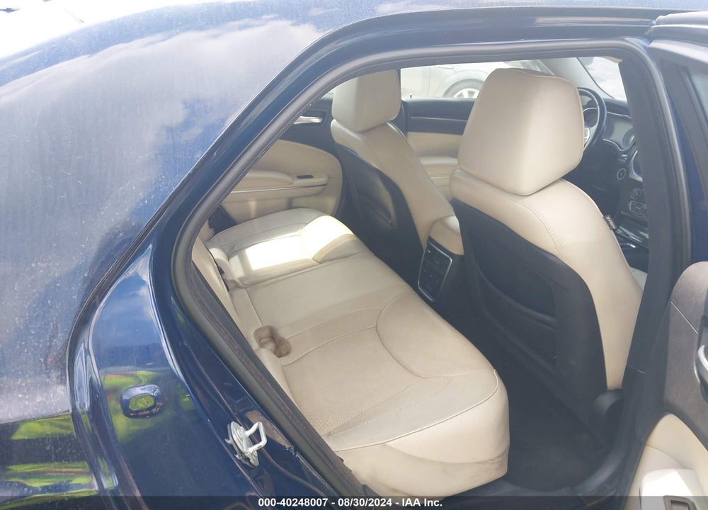 2016 CHRYSLER 300C AWD VIN: 2C3CCAKG0GH208409