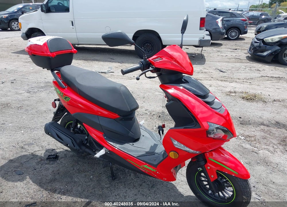 2024 YIBEN 10 SERIES VIN: LYDYATBB8R1500143