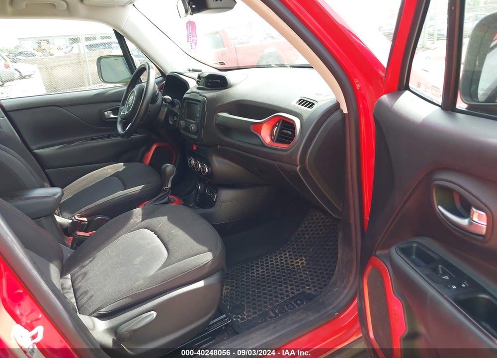2017 JEEP RENEGADE TRAILHAWK 4X4 VIN: ZACCJBCB2HPE60107