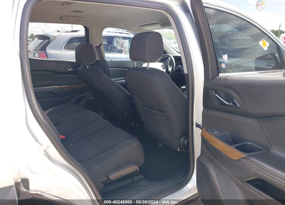 2017 GMC ACADIA SLE-1 VIN: 1GKKNRLA8HZ321704