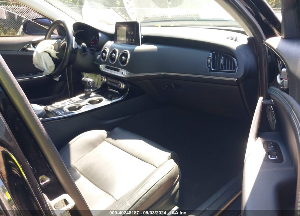 2018 KIA STINGER PREMIUM VIN: KNAE25LA0J6012386