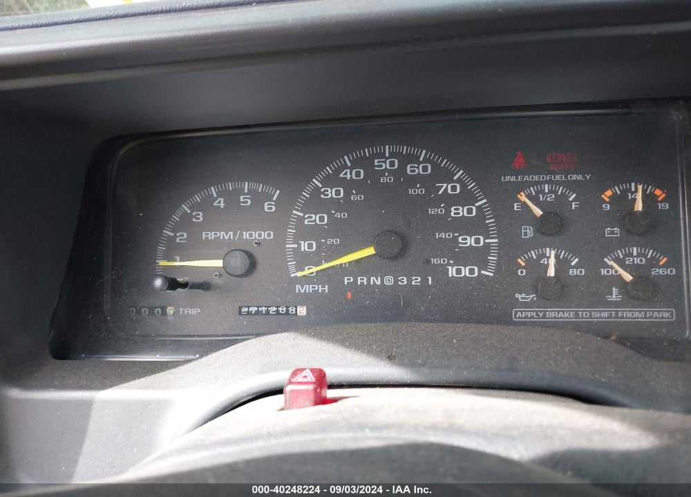 1998 CHEVROLET K1500 FLEETSIDE VIN: 1GCEK14R2WZ145298