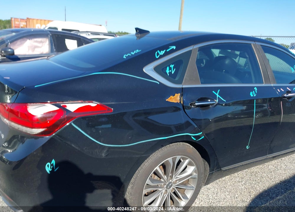 2015 HYUNDAI GENESIS 3.8 VIN: KMHGN4JE3FU067402