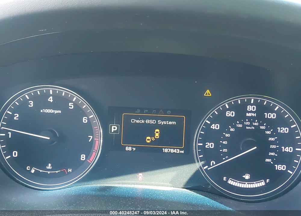 2015 HYUNDAI GENESIS 3.8 VIN: KMHGN4JE3FU067402