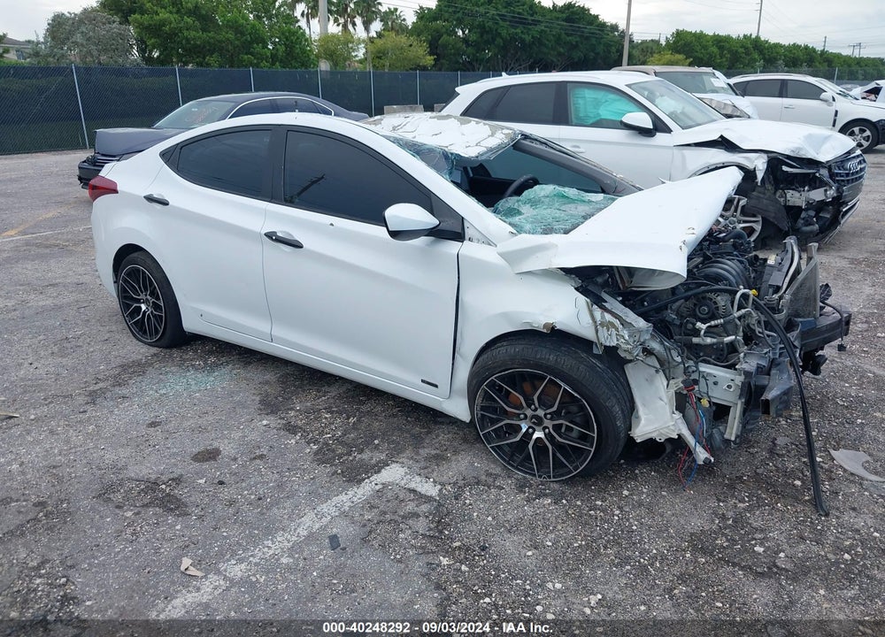 2016 HYUNDAI ELANTRA SE VIN: 5NPDH4AE9GH753468