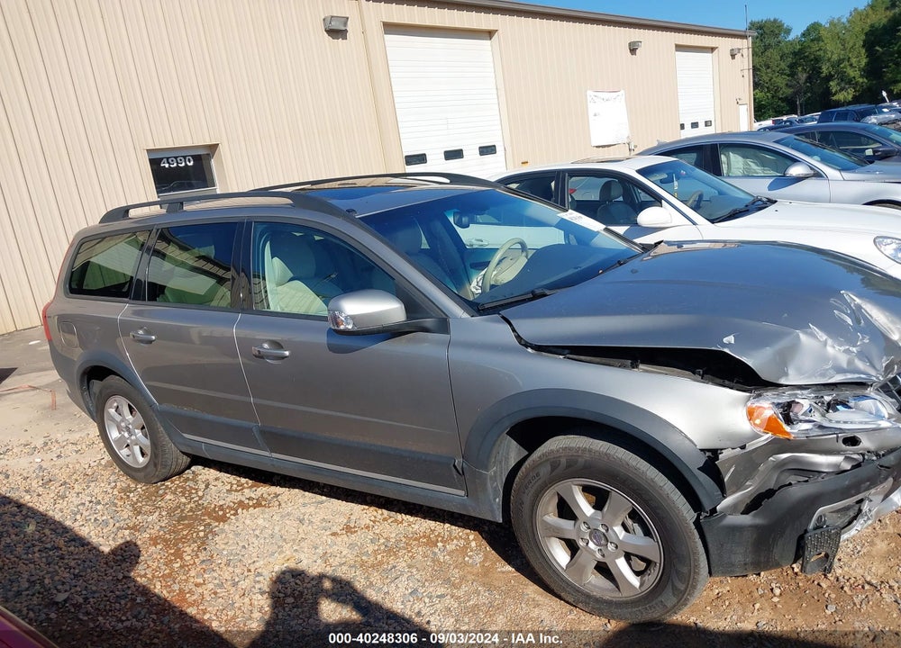 2008 VOLVO XC70 3.2 VIN: YV4BZ982081010930