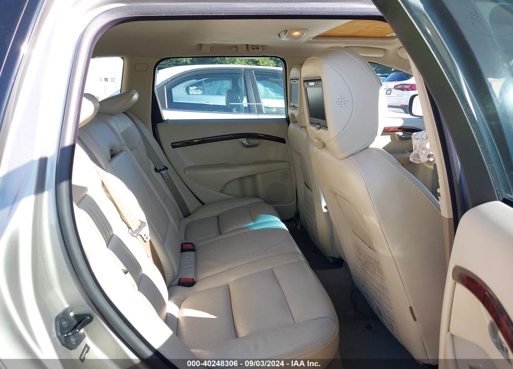 2008 VOLVO XC70 3.2 VIN: YV4BZ982081010930