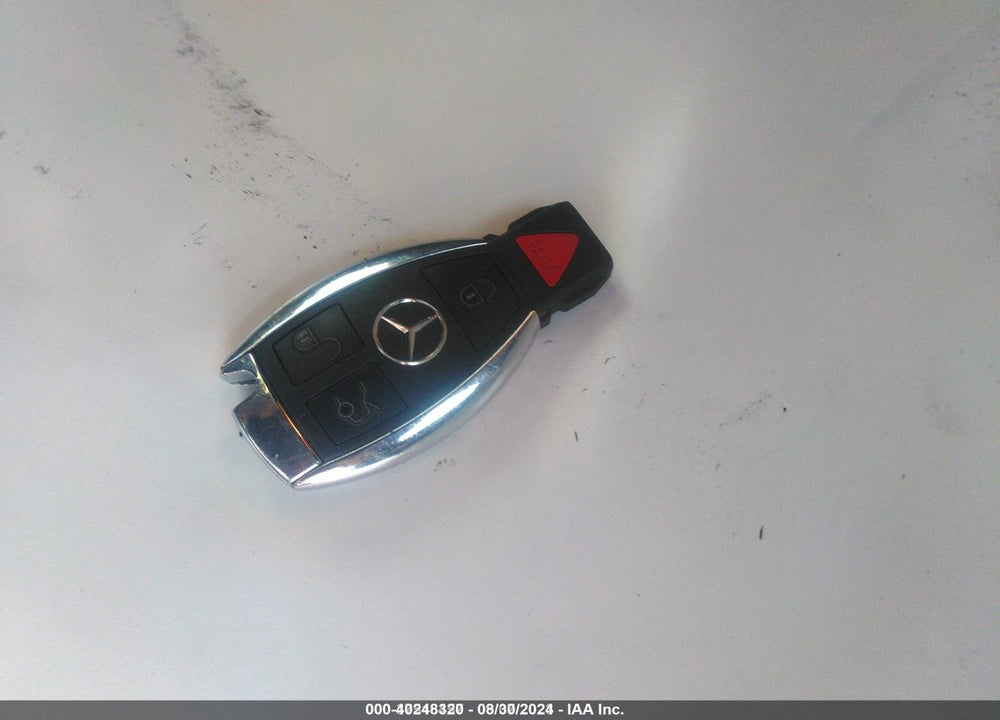 2015 MERCEDES-BENZ S 550 4MATIC VIN: WDDXJ8FB3FA001008