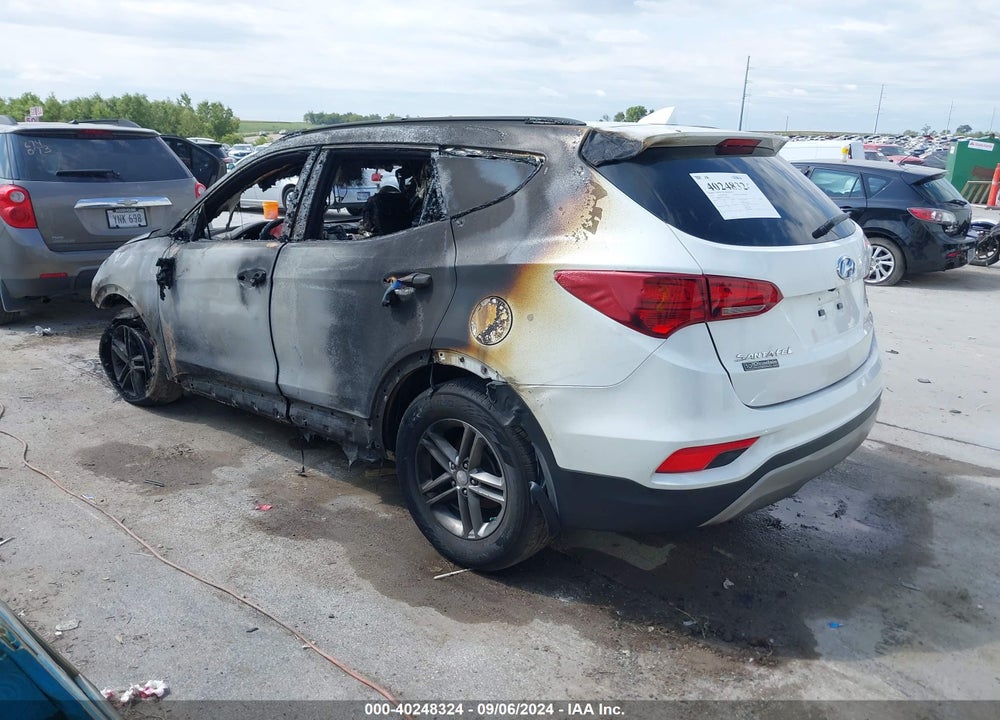 2017 HYUNDAI SANTA FE SPORT 2.4L VIN: 5NMZUDLB3HH010968