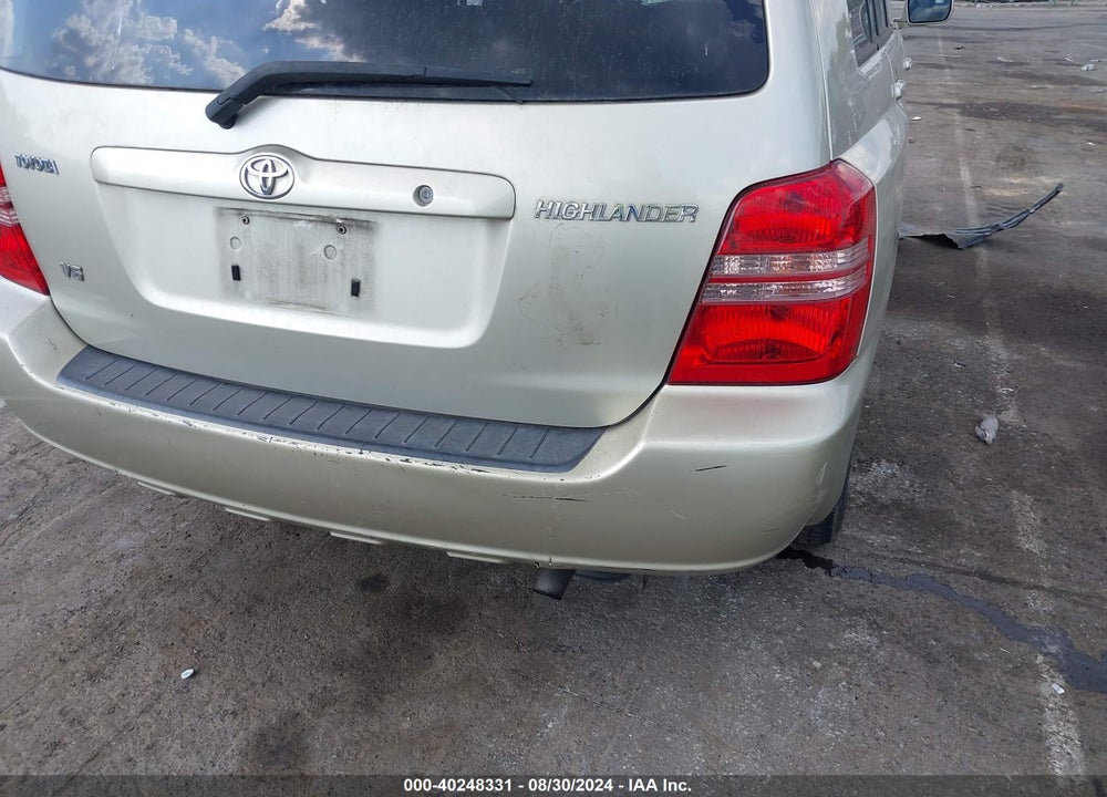 2003 TOYOTA HIGHLANDER LIMITED V6 VIN: JTEGF21A930101392
