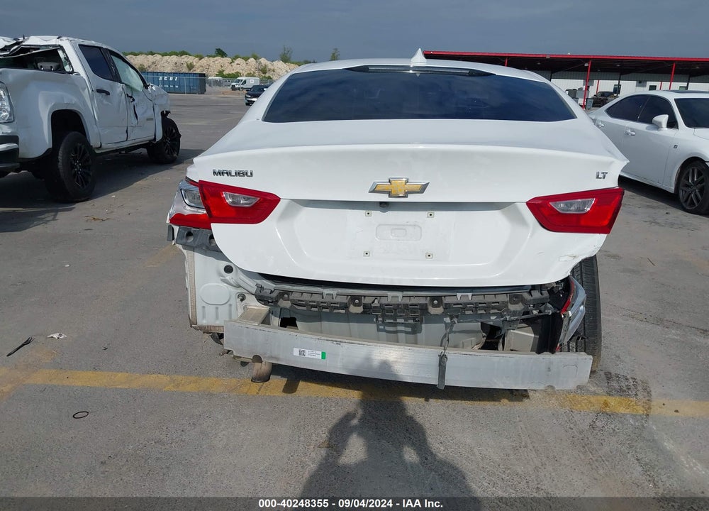 2018 CHEVROLET MALIBU LT VIN: 1G1ZD5STXJF233391