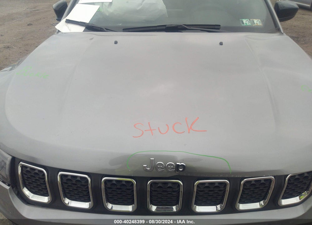 2023 JEEP COMPASS LATITUDE LUX FWD VIN: 3C4NJDFNXPT569836