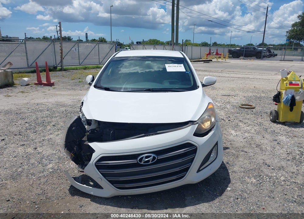 2016 HYUNDAI ELANTRA GT VIN: KMHD35LH1GU307392