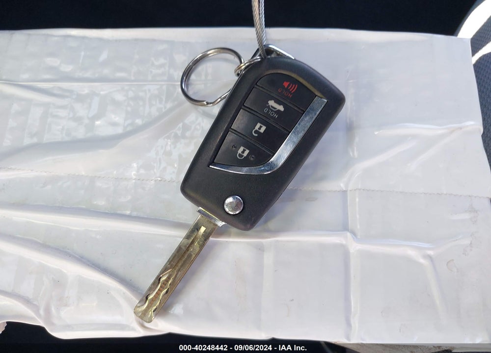 2020 TOYOTA COROLLA SE VIN: JTDS4RCE1LJ044810