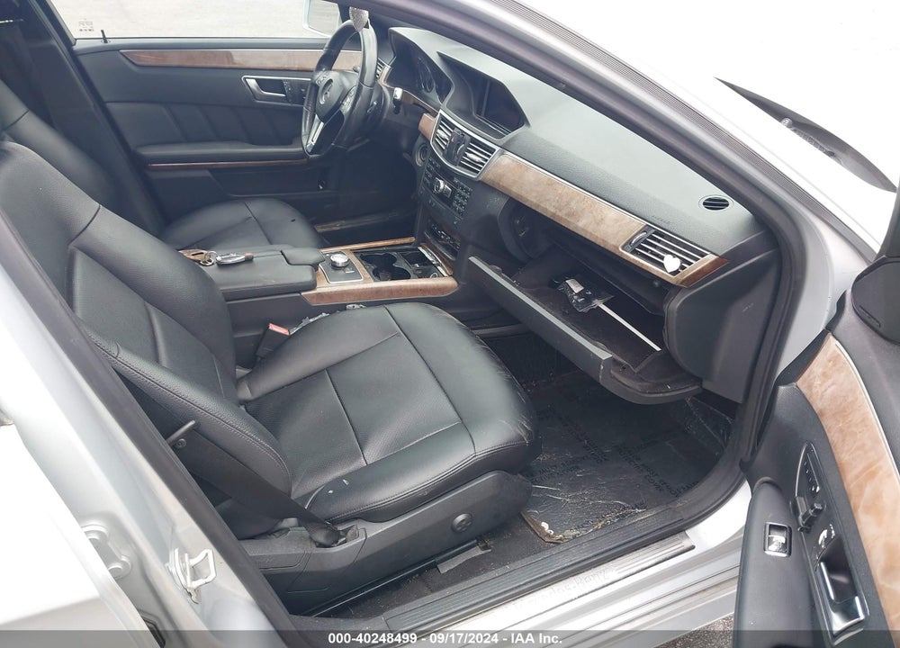 2013 MERCEDES-BENZ E 350 VIN: WDDHF5KBXDA741131