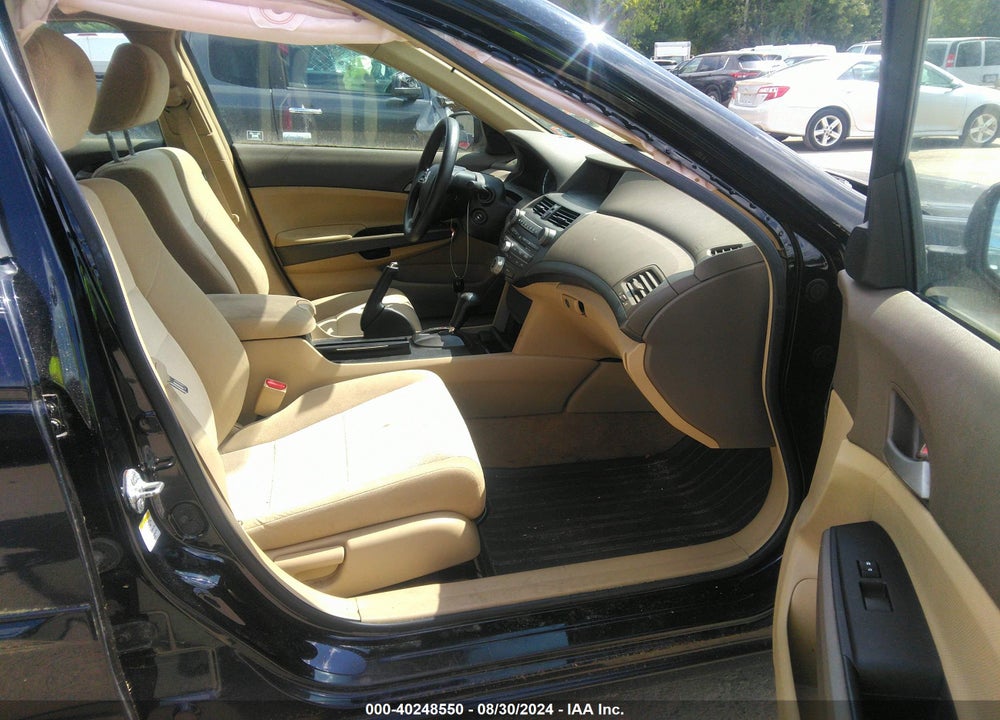 2009 HONDA ACCORD VIN: 1HGCP26349A172868