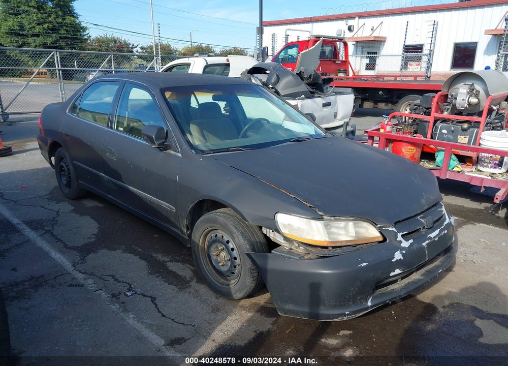 1999 HONDA ACCORD LX VIN: JHMCG554XXC014240