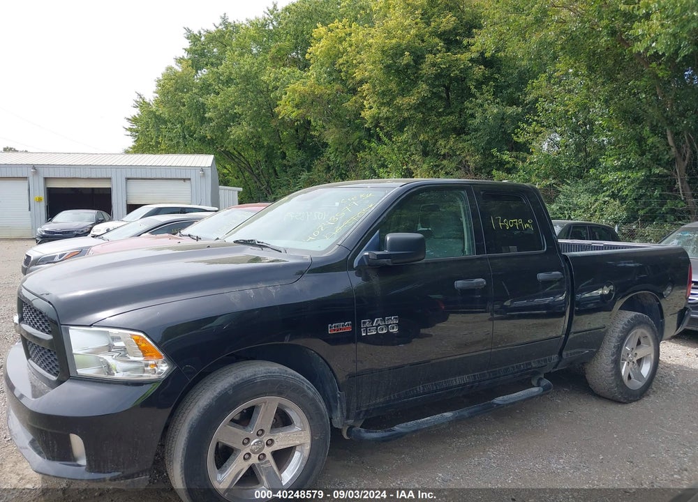 2017 RAM 1500 EXPRESS QUAD CAB 4X4 6'4 BOX VIN: 1C6RR7FT7HS633206