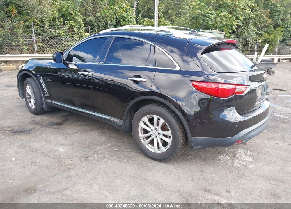 2011 INFINITI FX35 VIN: JN8AS1MW5BM732806