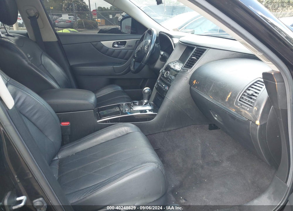 2011 INFINITI FX35 VIN: JN8AS1MW5BM732806