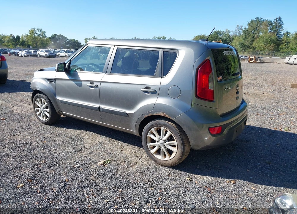 2012 KIA SOUL VIN: KNDJT2A62C7393571