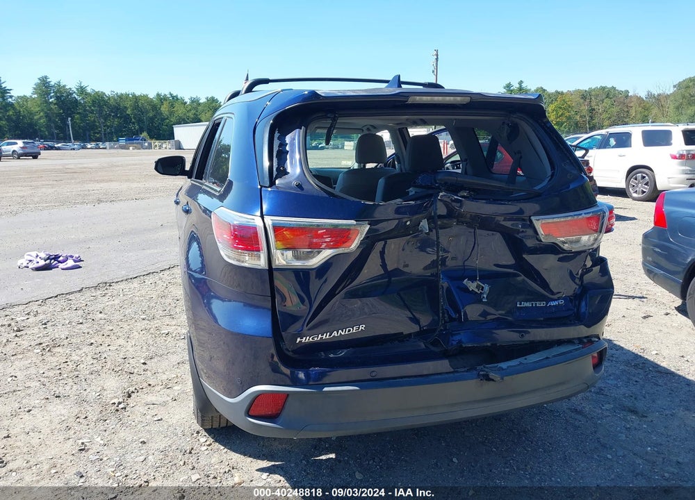 2015 TOYOTA HIGHLANDER VIN: 5TDDKRFH5FS178425