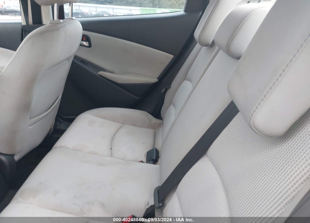 2019 TOYOTA YARIS LE VIN: 3MYDLBYV8KY508862
