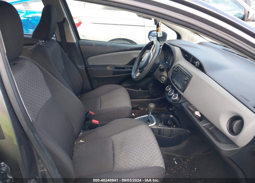 2017 TOYOTA YARIS L VIN: VNKKTUD35HA075611