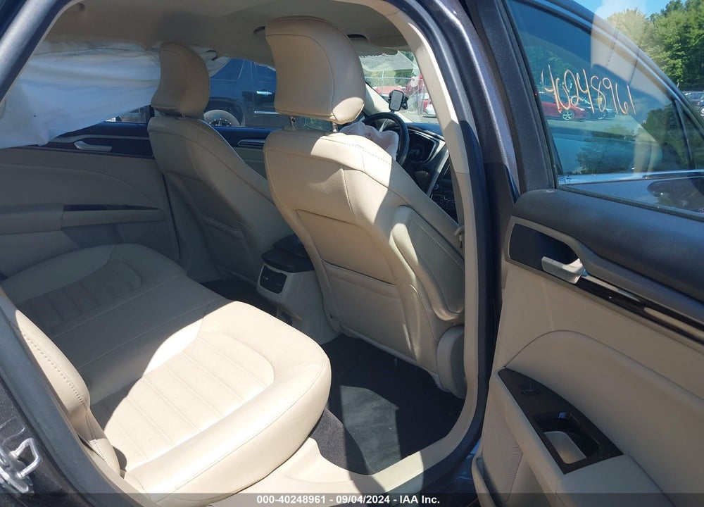 2016 FORD FUSION SE VIN: 3FA6P0HD6GR288121